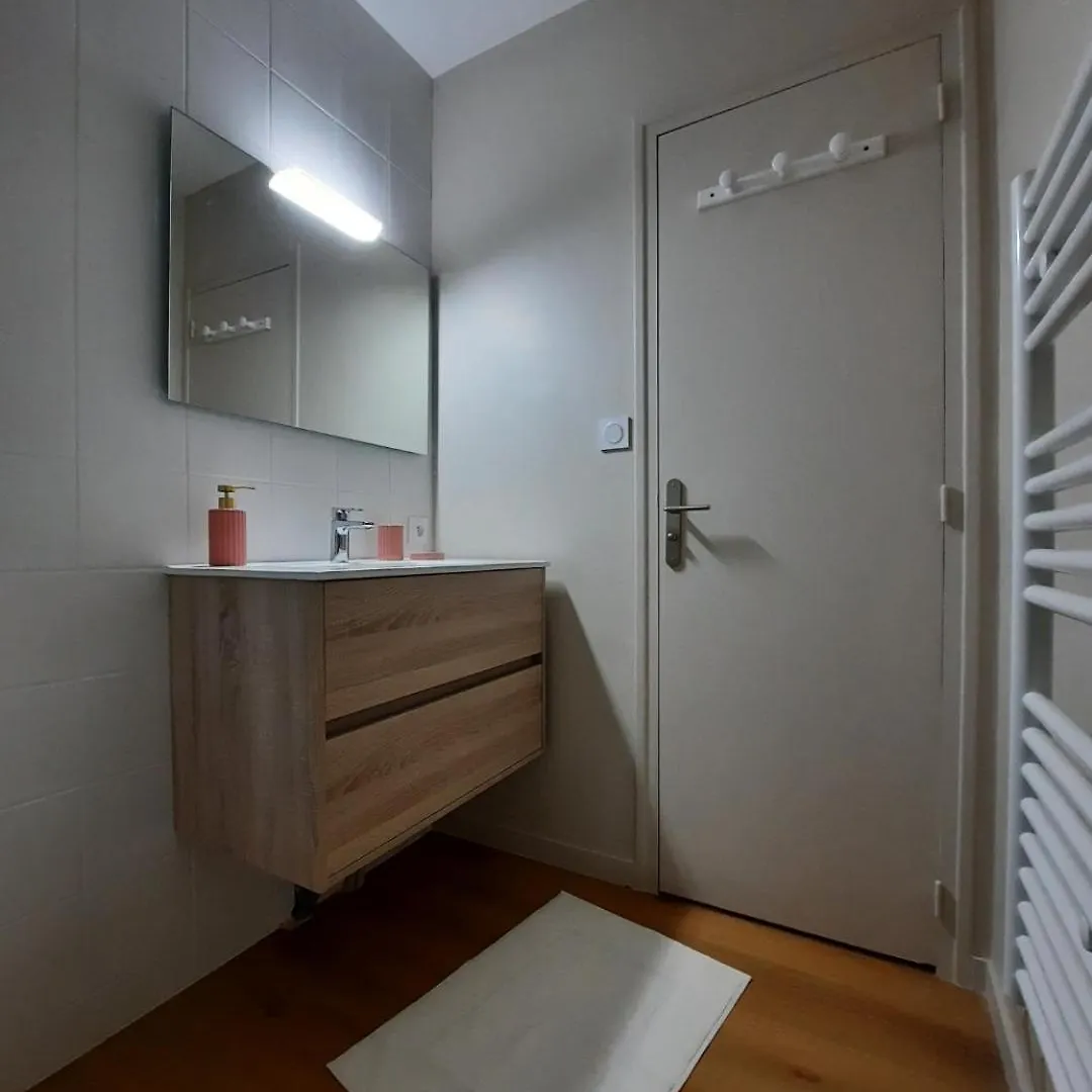 Appartamento T2, Centre Ville, Au Calme Vannes Francia